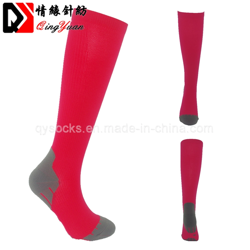 High Quality Men Custom Design Knee High Sport Socks